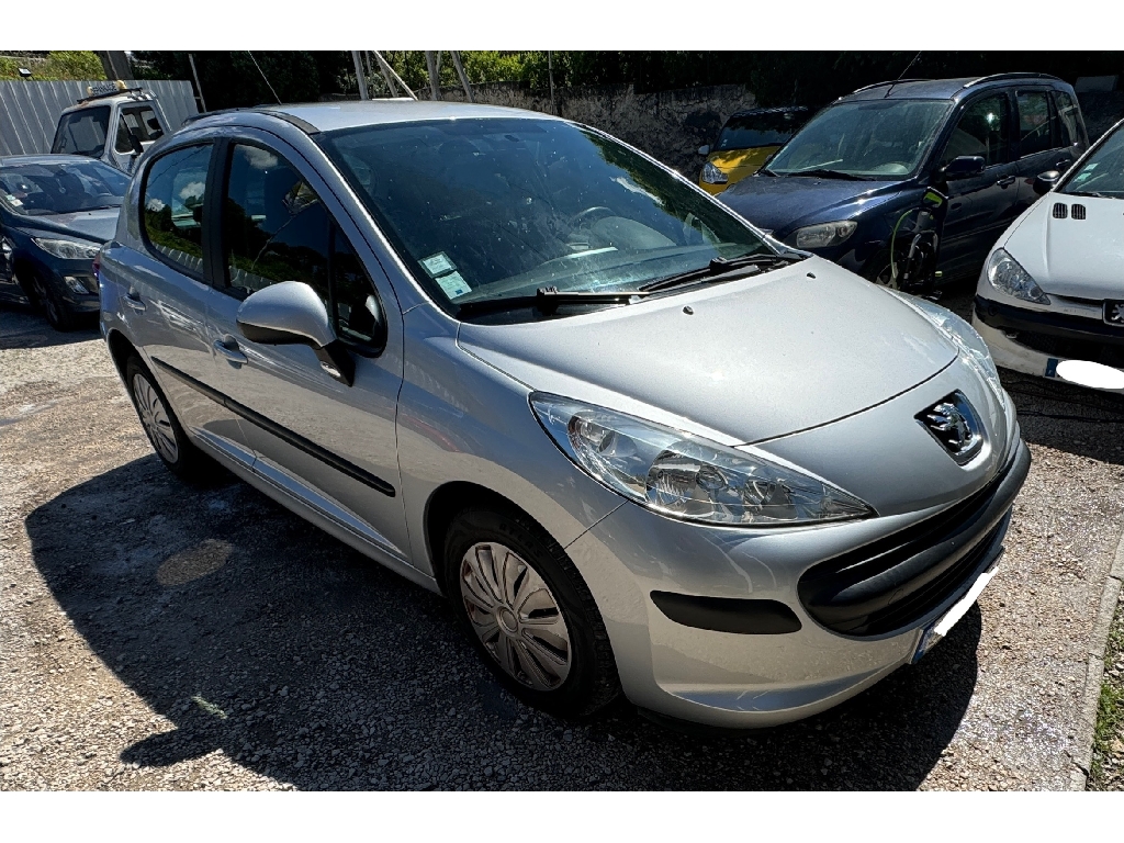 Peugeot 207 - 1.4 VTi 16V 95ch Style